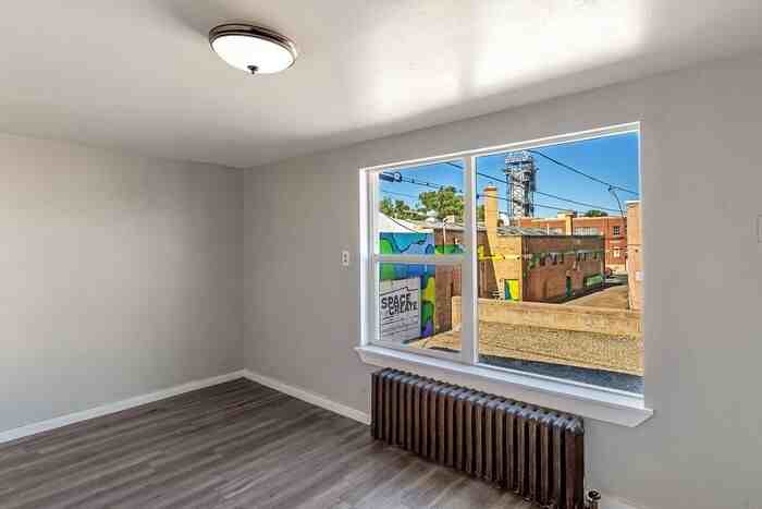 529 Colorado Ave #216 - Photo 4 of 12