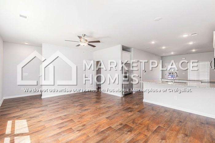 1912 School House Ln - Photo 6 of 23