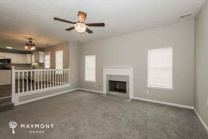 12206 Stillman Ct - Photo 7 of 13