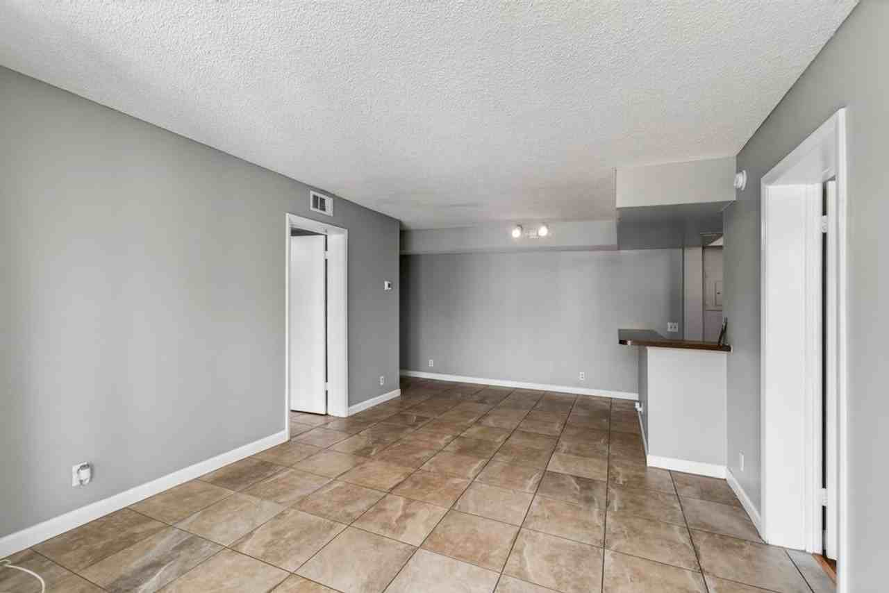 744 Executive Center Dr #23 - Photo 5 of 29