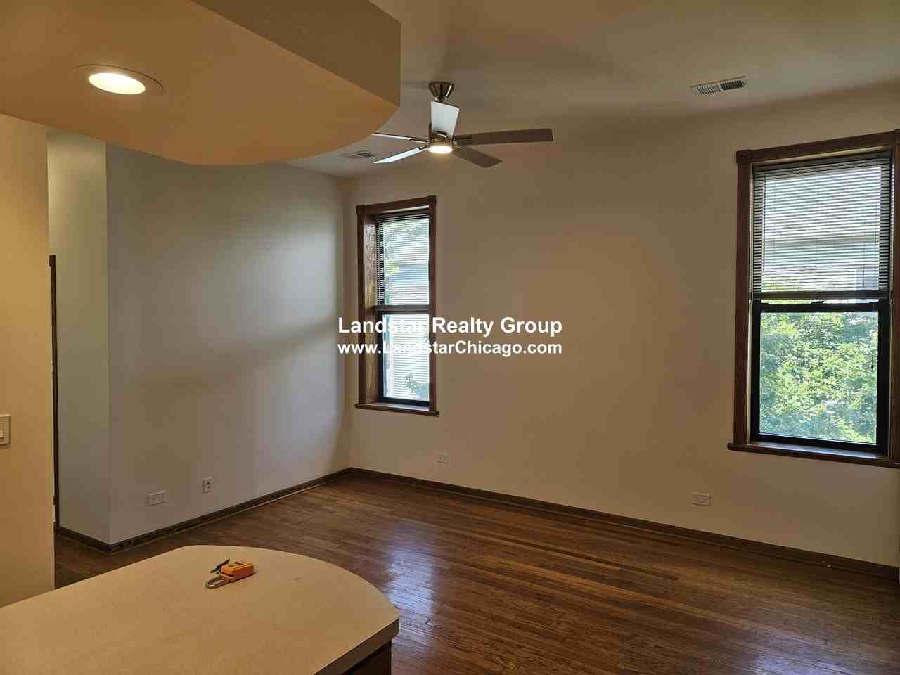 1427 N Wood St #3F - Photo 6 of 15