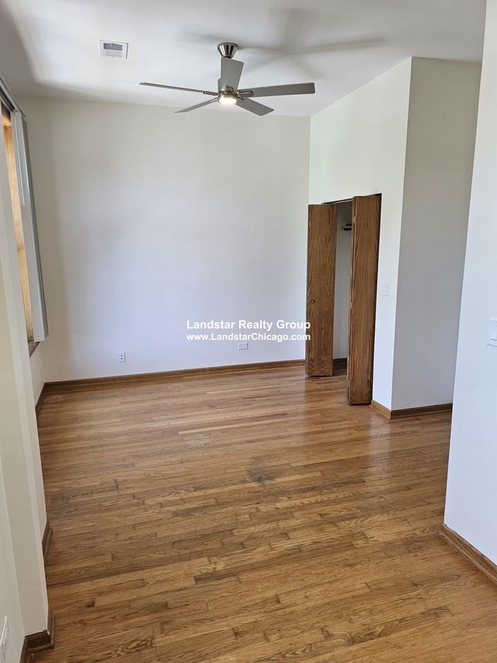 1427 N Wood St #3F - Photo 7 of 15