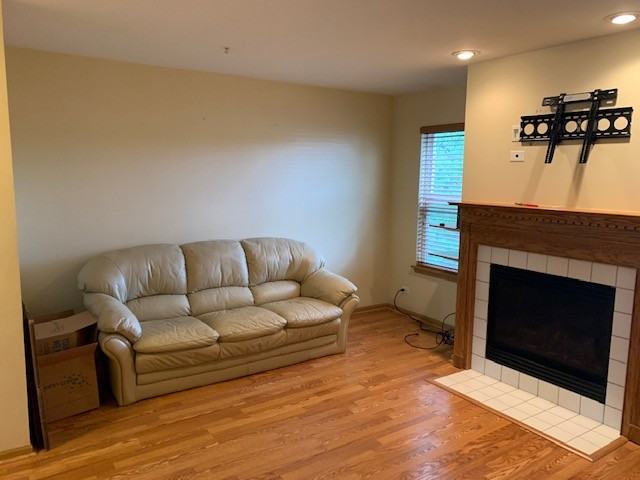 1170 Shorewood Ct #NONE - Photo 5 of 21