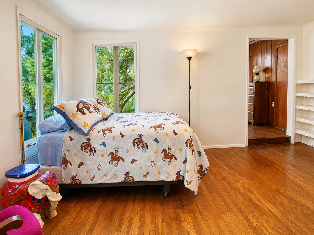 1704 Sycamore Dr #NA - Photo 4 of 26
