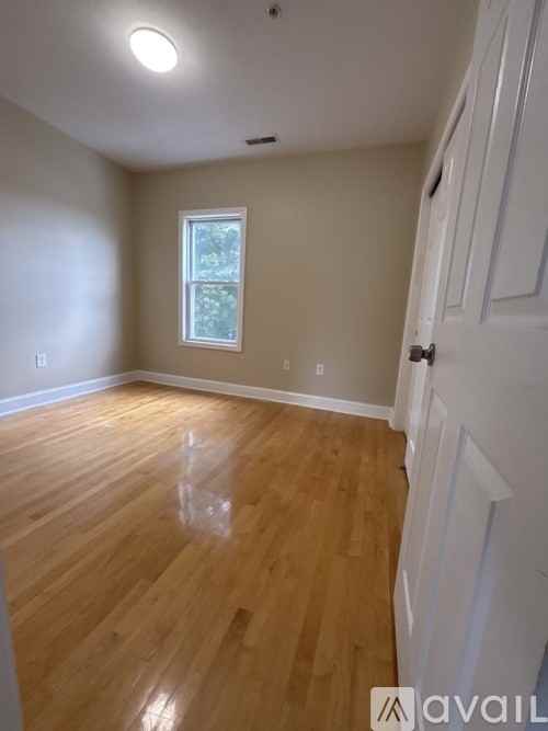 119 Heywood St #1 - Photo 7 of 8