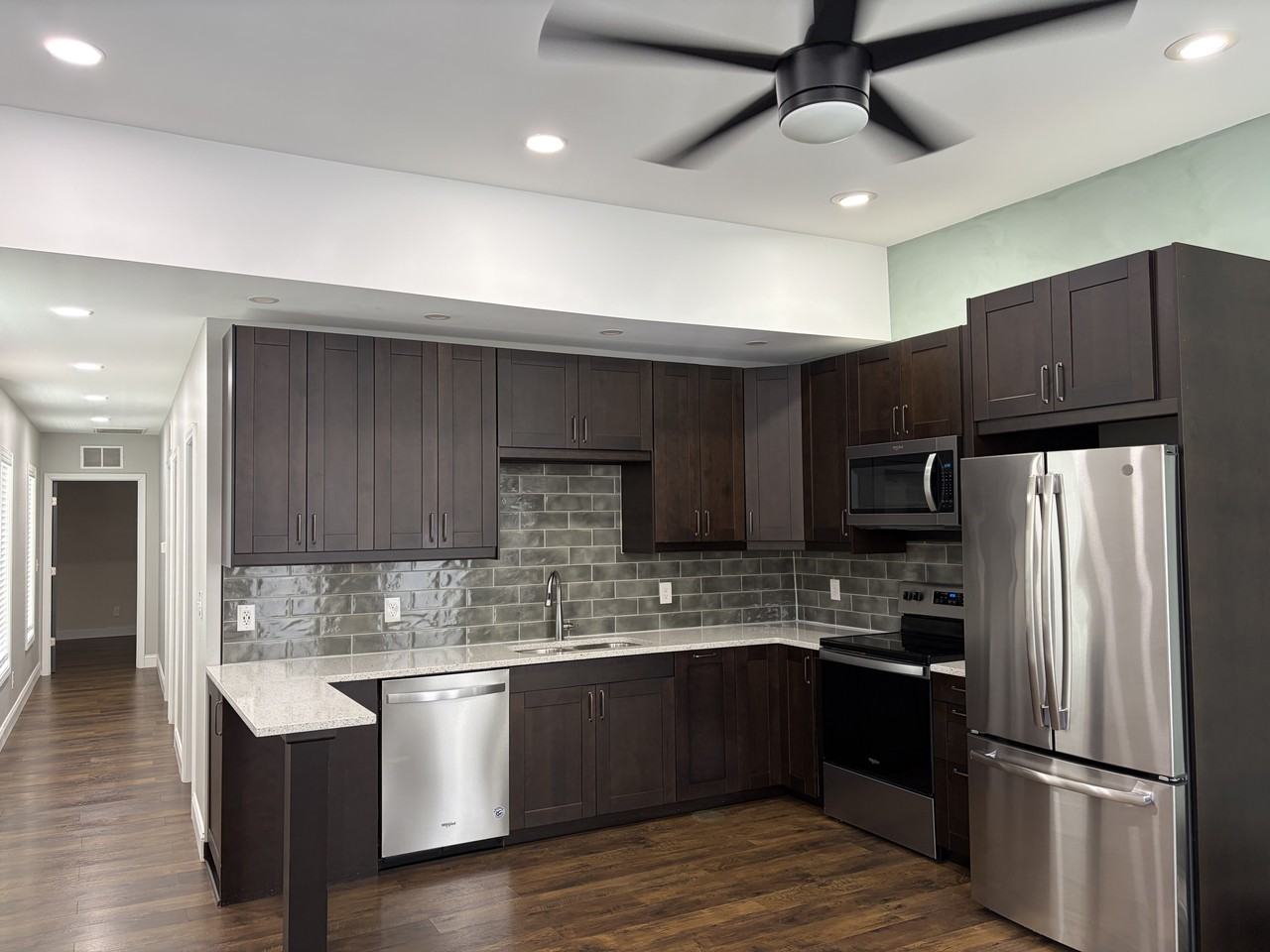 1016 Mary St #NA - Photo 2 of 16