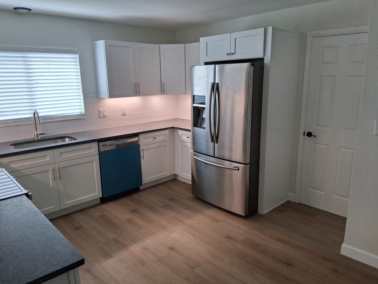 3006 St John Dr #3006 - Photo 4 of 11