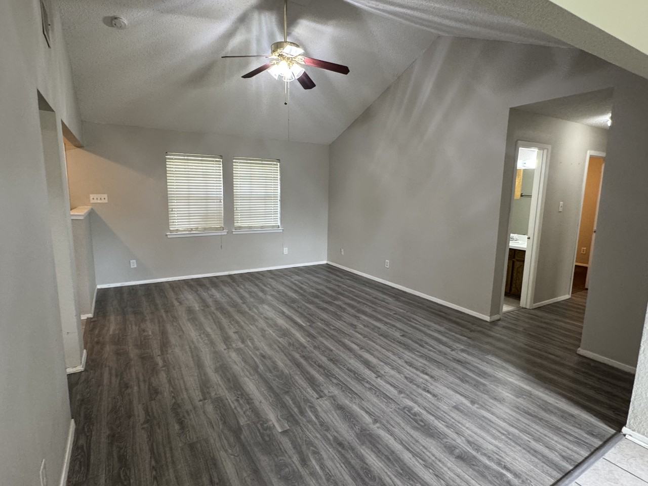 203 Linda St #NA - Photo 4 of 10