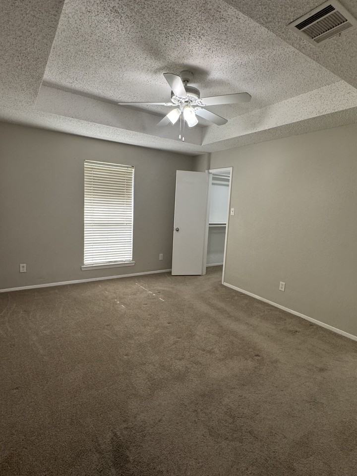 203 Linda St #NA - Photo 7 of 10