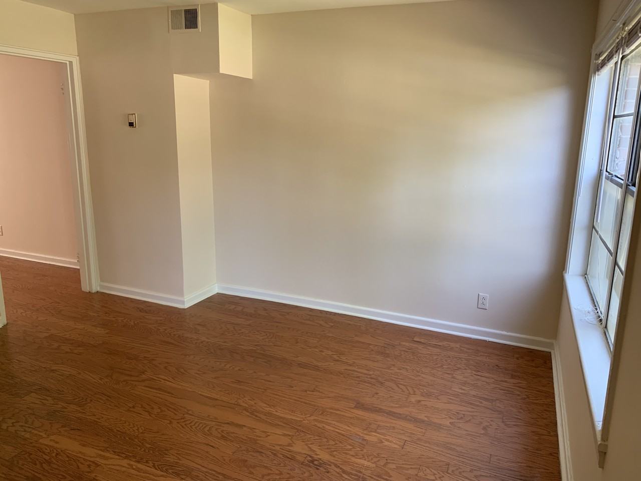 1660 Valley Ave #B - Photo 3 of 14