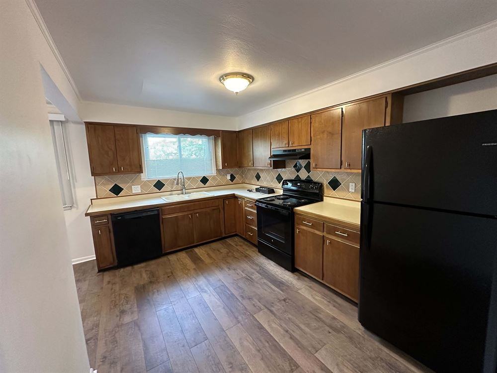 683 Budlong St #1 - Photo 2 of 15