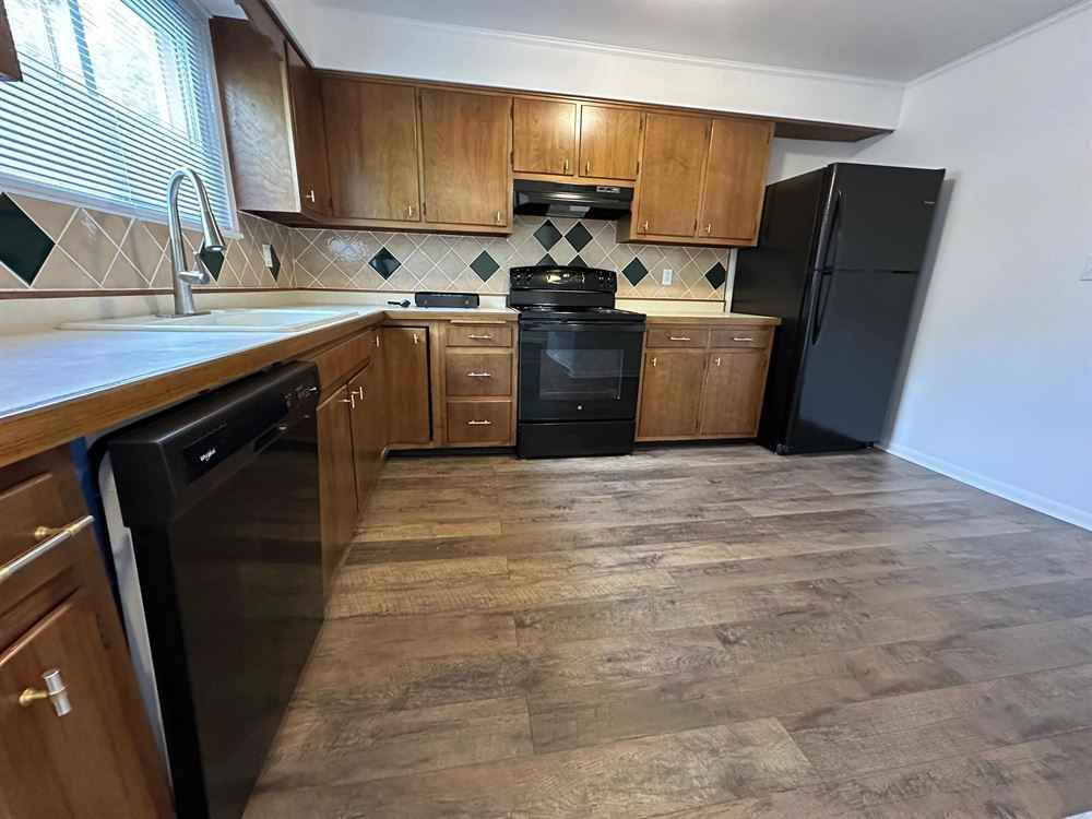 683 Budlong St #1 - Photo 3 of 15