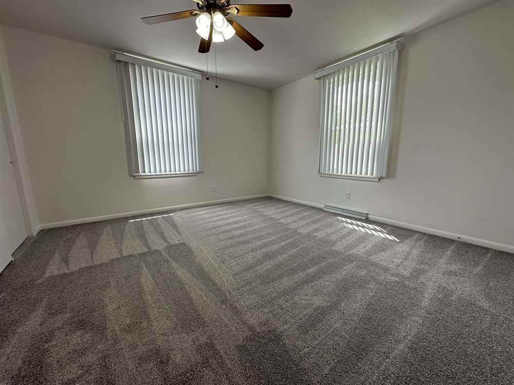 683 Budlong St #1 - Photo 5 of 15