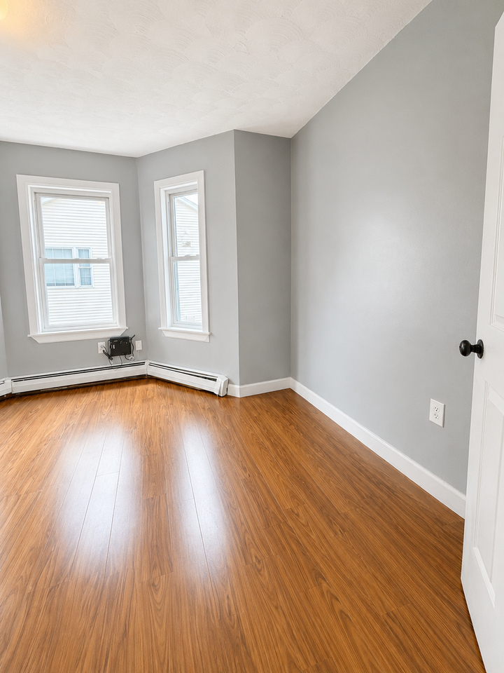 394 Blackstone St #1 - Photo 3 of 8