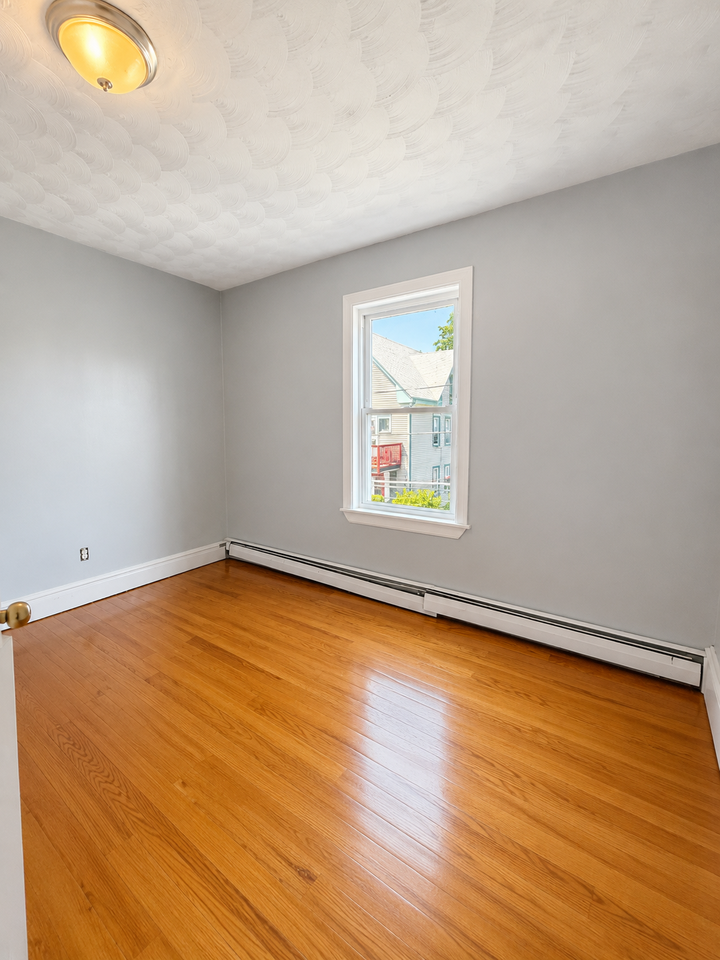 394 Blackstone St #1 - Photo 6 of 8