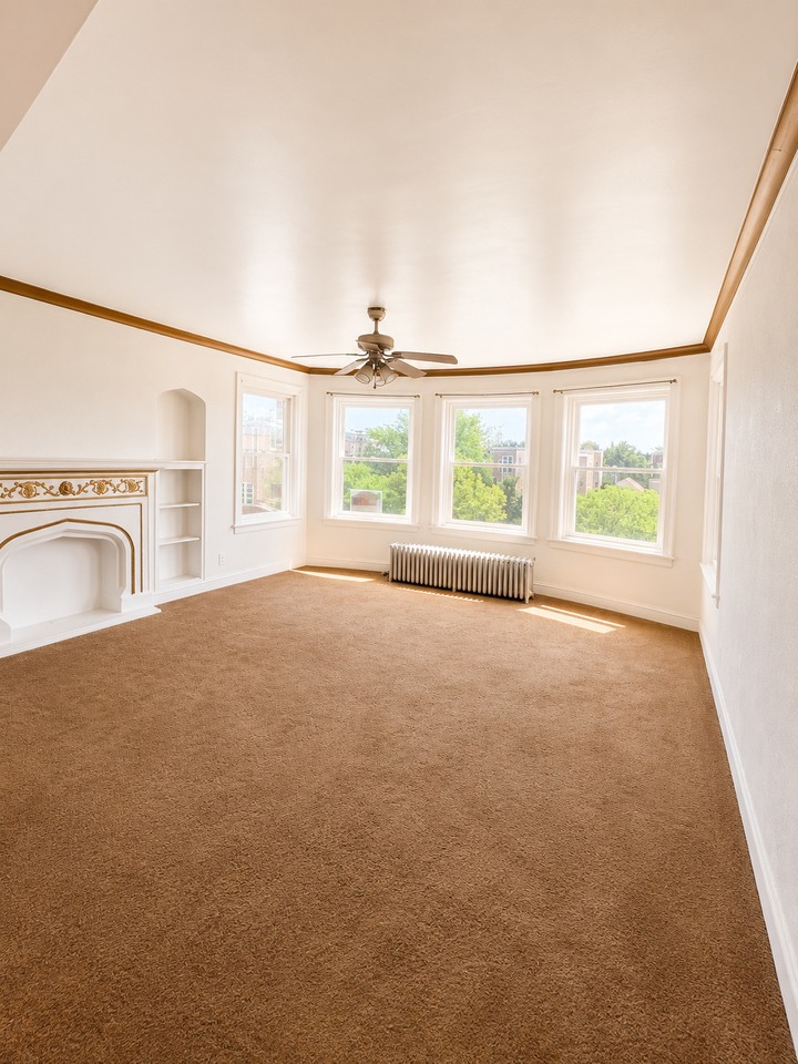 7946 S Honore St #3 - Photo 3 of 9