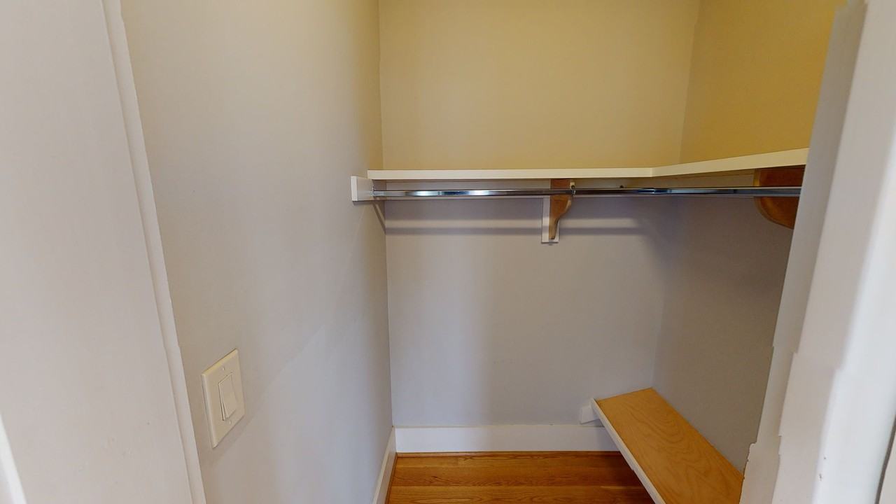 2825 Sherman Ave Nw #2A - Photo 5 of 13