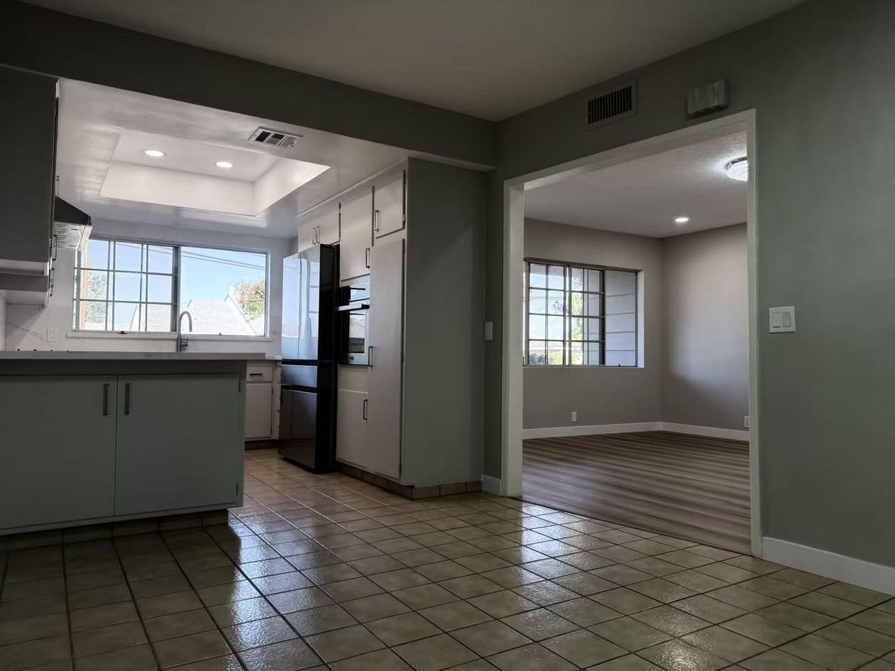 5149 Arden Dr #NA - Photo 2 of 11