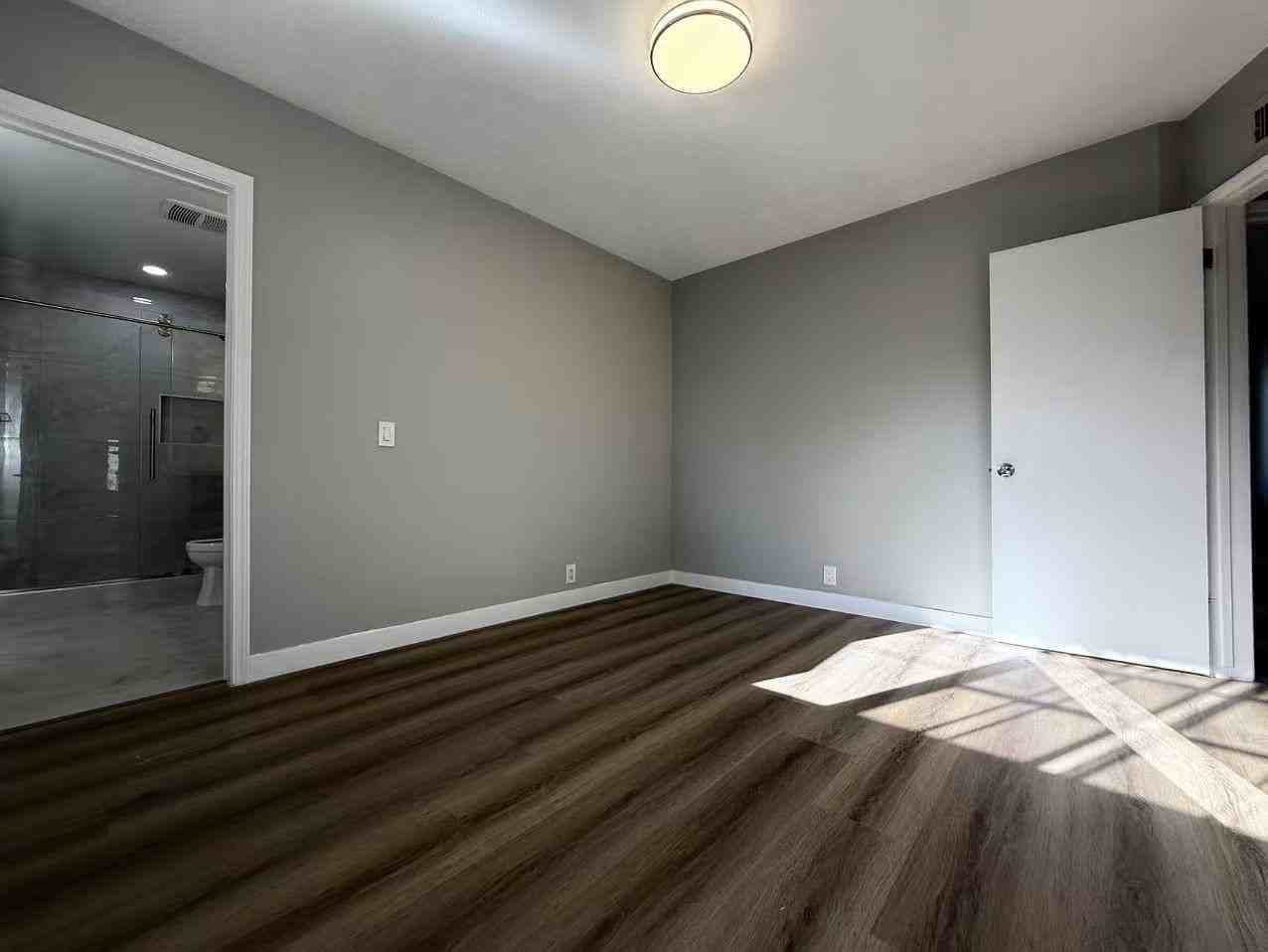 5149 Arden Dr #NA - Photo 4 of 11