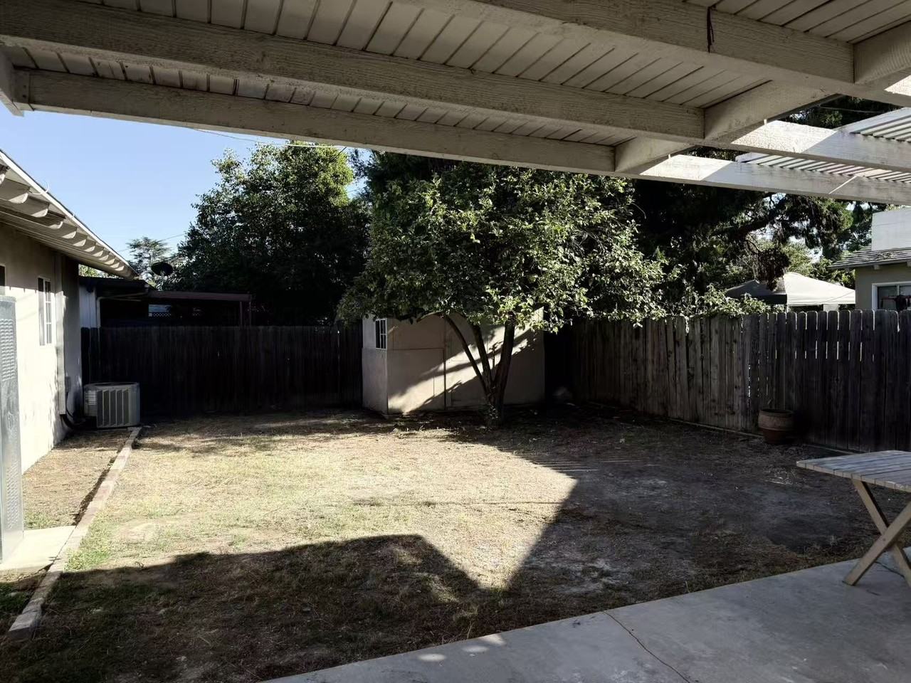 5149 Arden Dr #NA - Photo 6 of 11