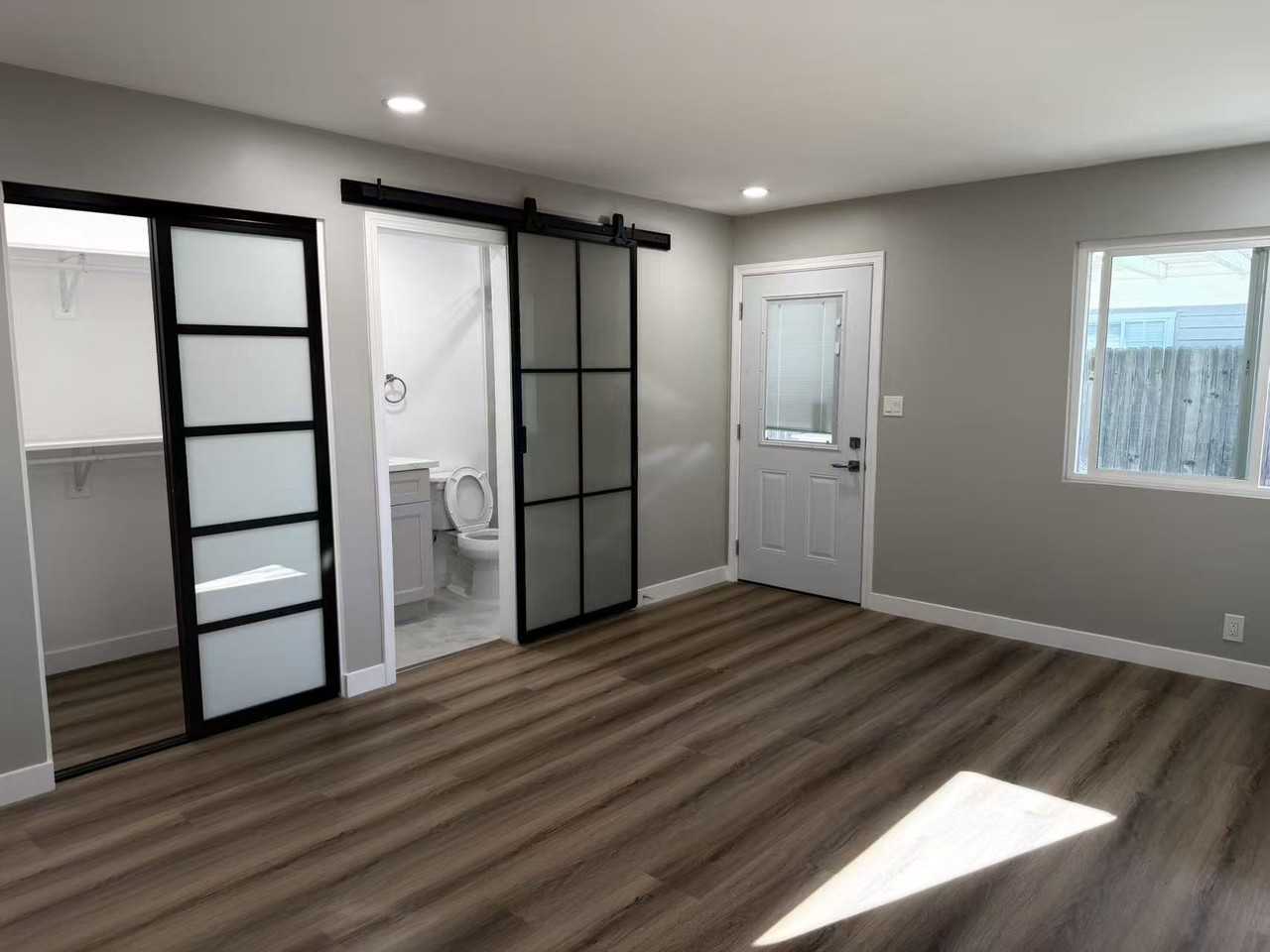 5149 Arden Dr #NA - Photo 7 of 11