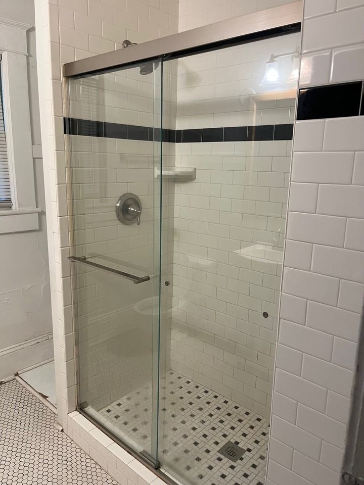 120 Tate St #B - Photo 6 of 9