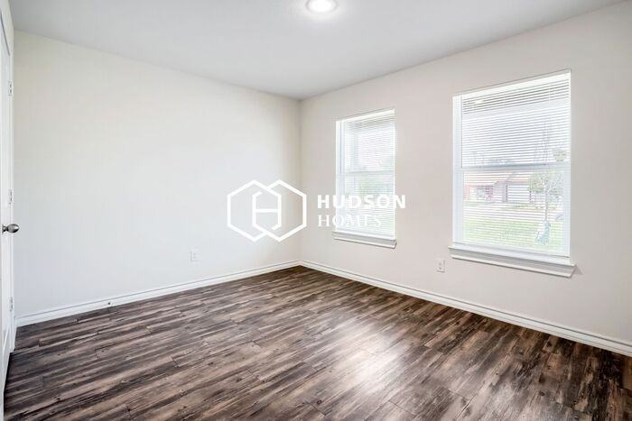 2633 E Cornell St - Photo 7 of 14
