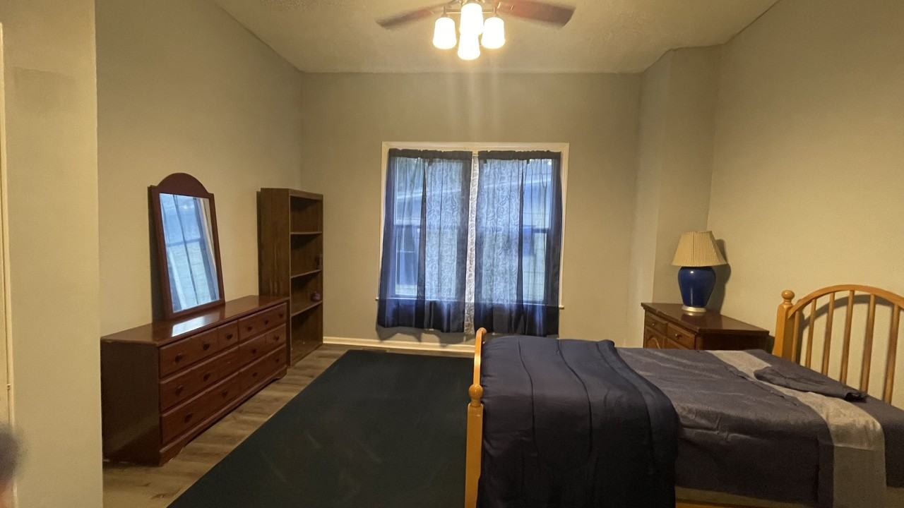 418 Atlantic Ave #1 - Photo 4 of 11