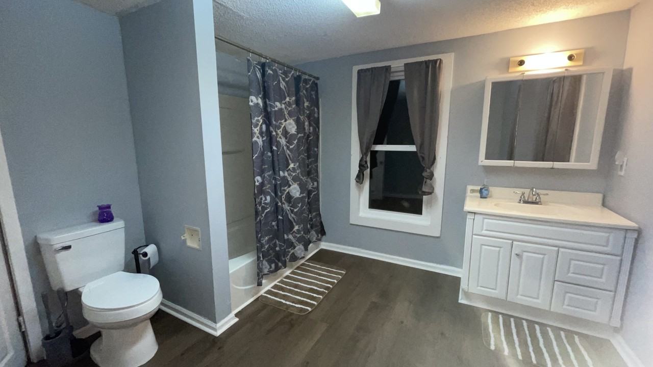 418 Atlantic Ave #1 - Photo 7 of 11