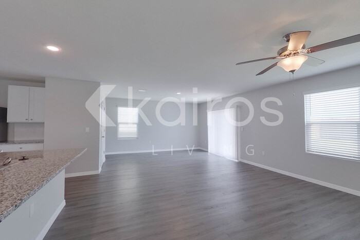 8675 Sw 43rd Ter - Photo 5 of 33