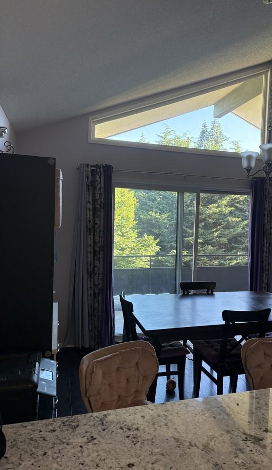 7924 212th St Sw - Photo 4 of 11