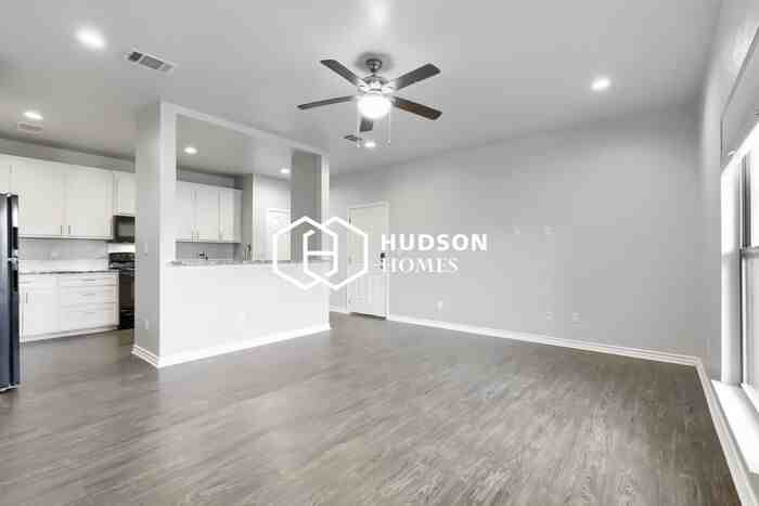 101 Pharm Hills Rd #1201 - Photo 5 of 13