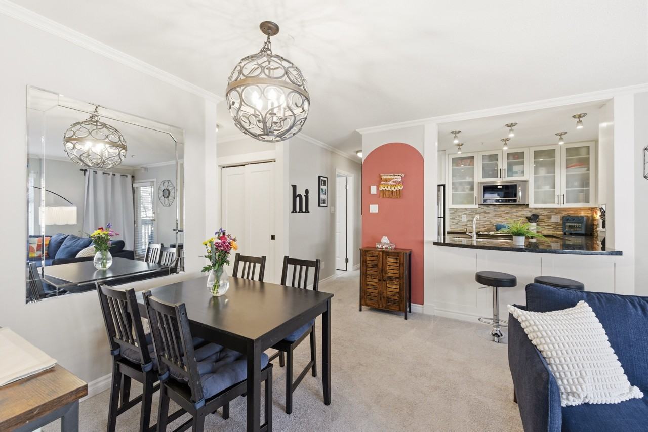 639 West 14th Avenue - Photo 8