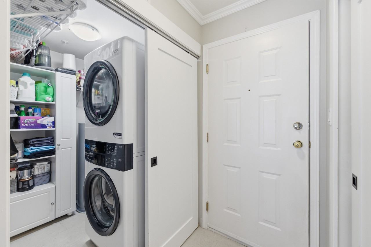 639 West 14th Avenue - Photo 14