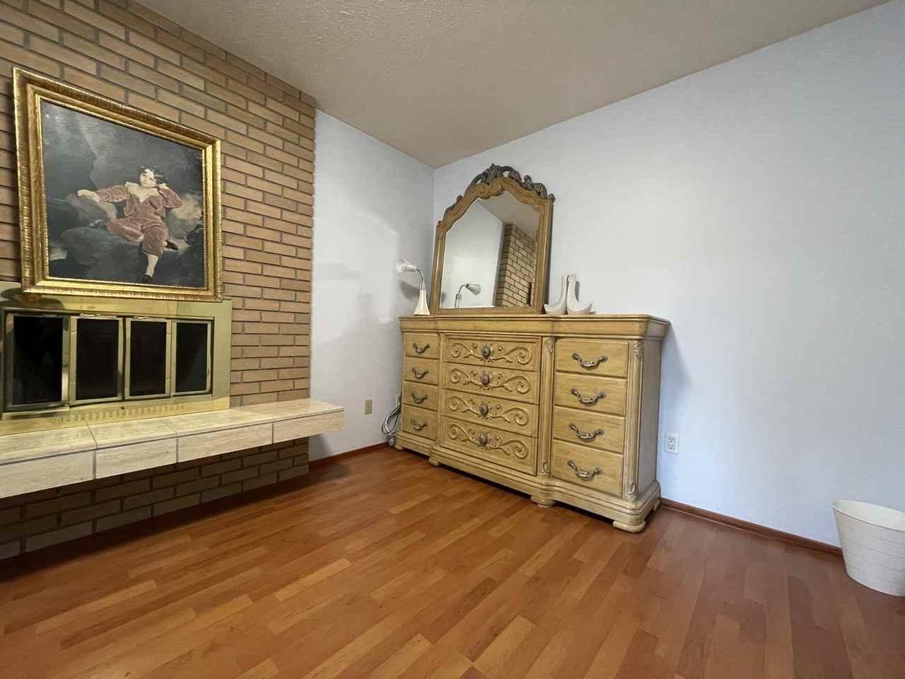 7372 Waverley Avenue - Photo 5 of 9