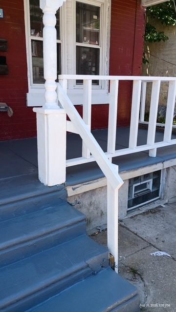 1006 N 43rd St #2 - Photo 2 of 13