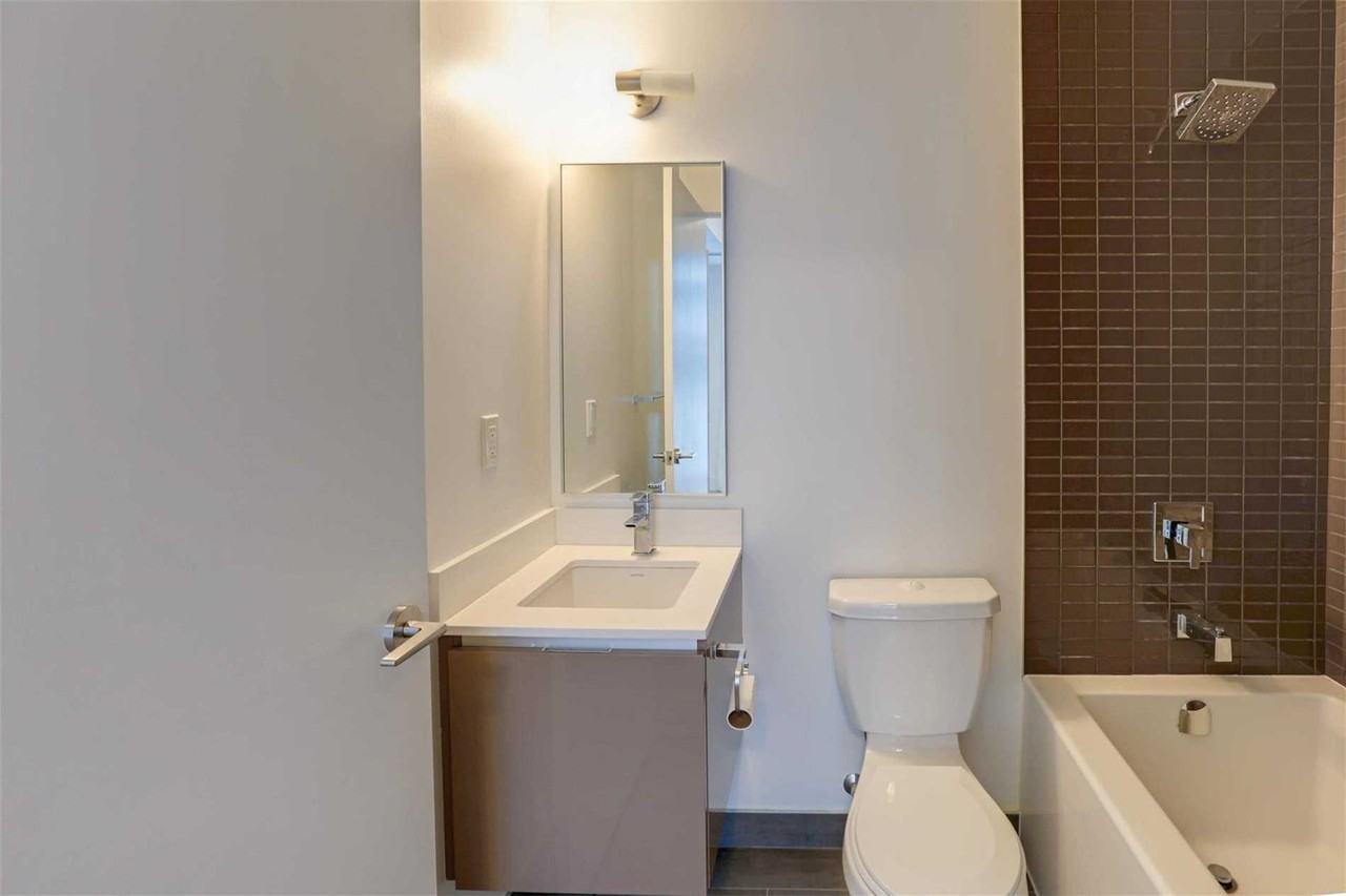 200 Bloor Street West - Photo 13
