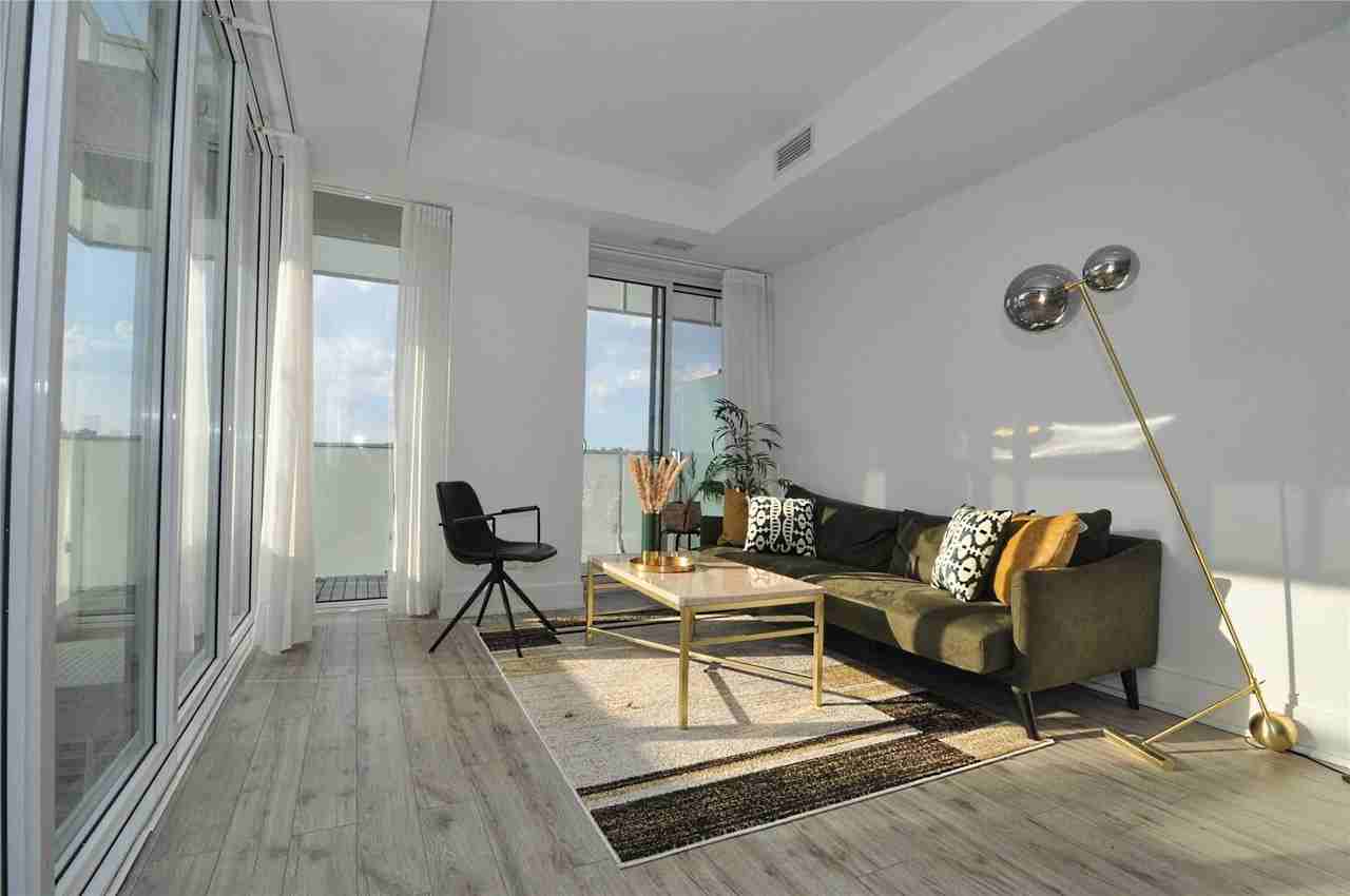 200 Bloor Street West - Photo 3