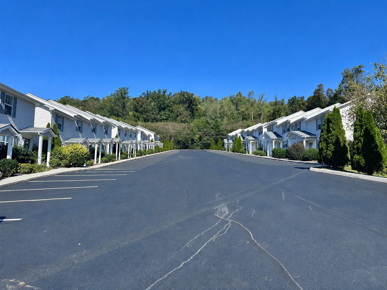 Valley View Townhomes - Photo 5 of 8