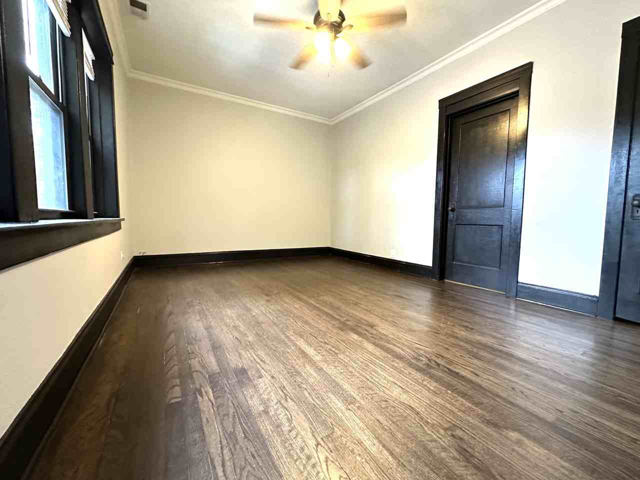 3502 3502 08 W. Grace St.