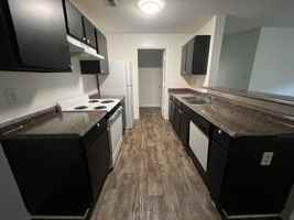 featured image of 100 Northpointe Ln