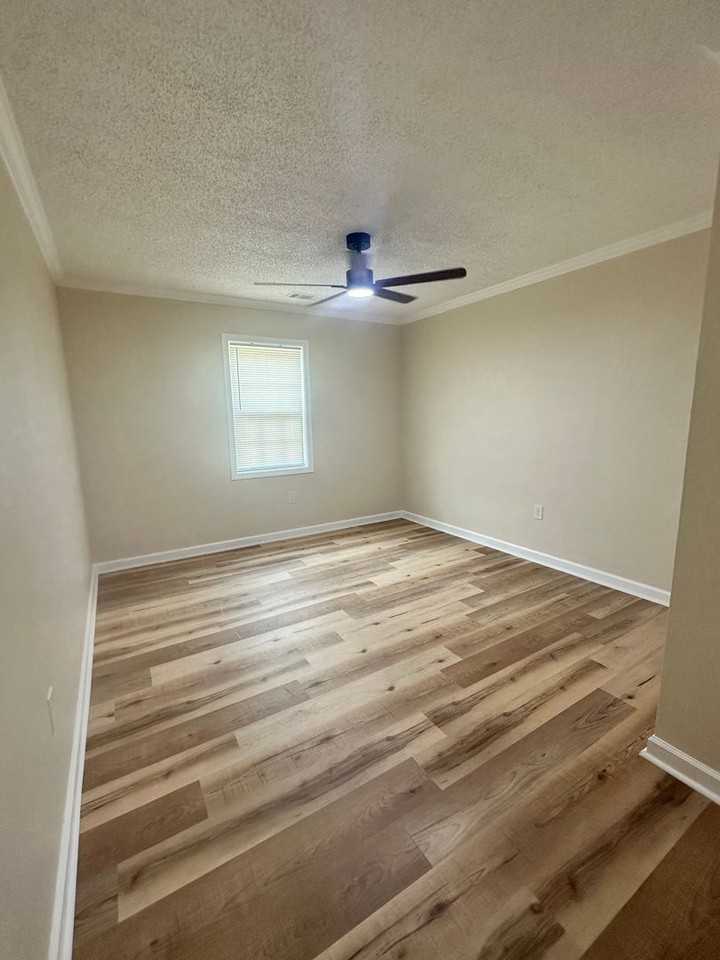 464 Mcdilda Dr - Photo 6 of 40