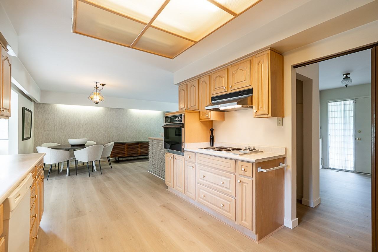 8140 Hunter Street - Photo 12