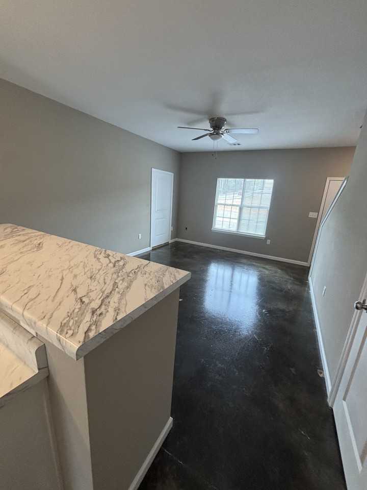 4323 Lazare #446 - Photo 6 of 22