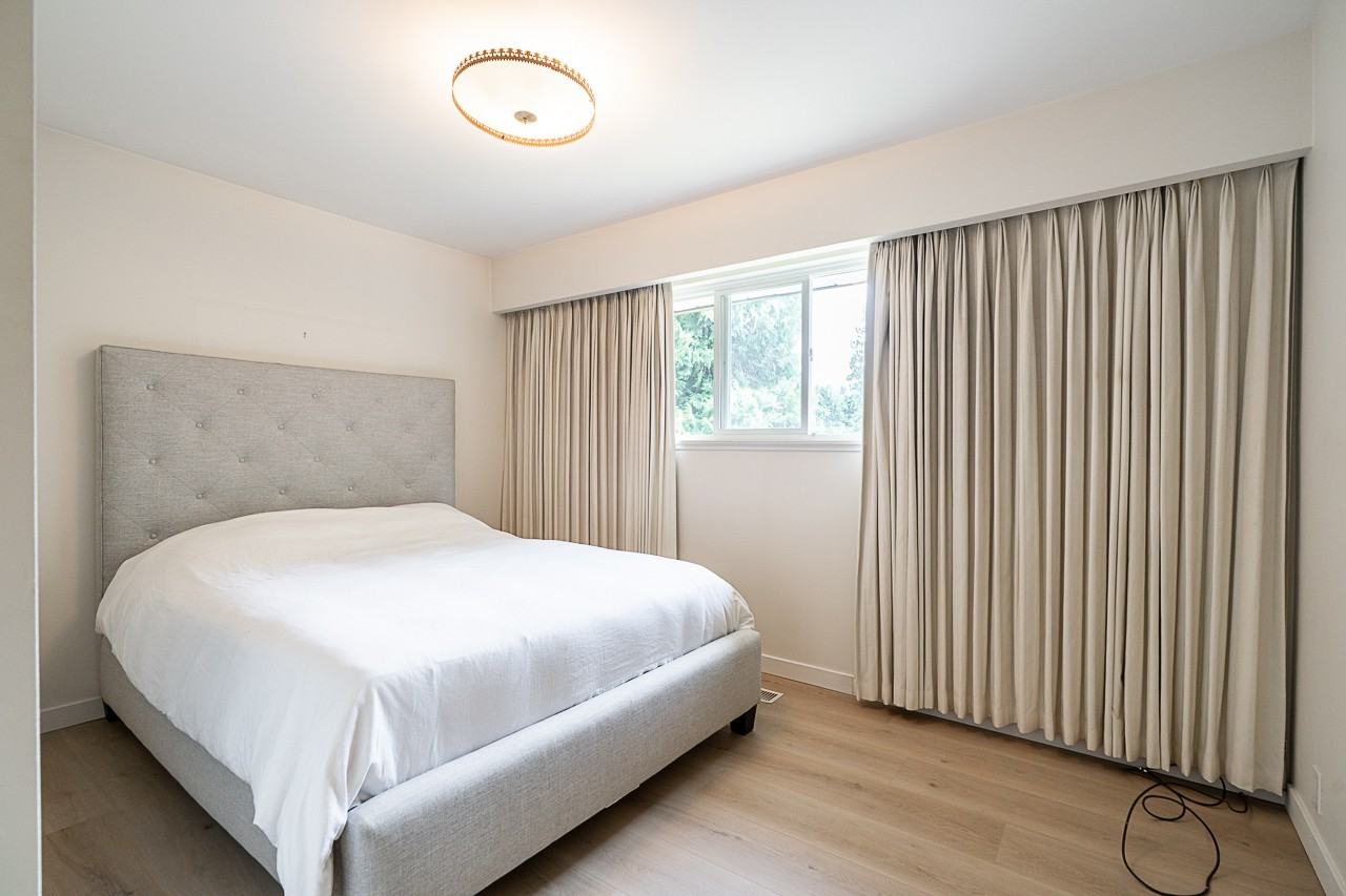 8140 Hunter Street - Photo 14