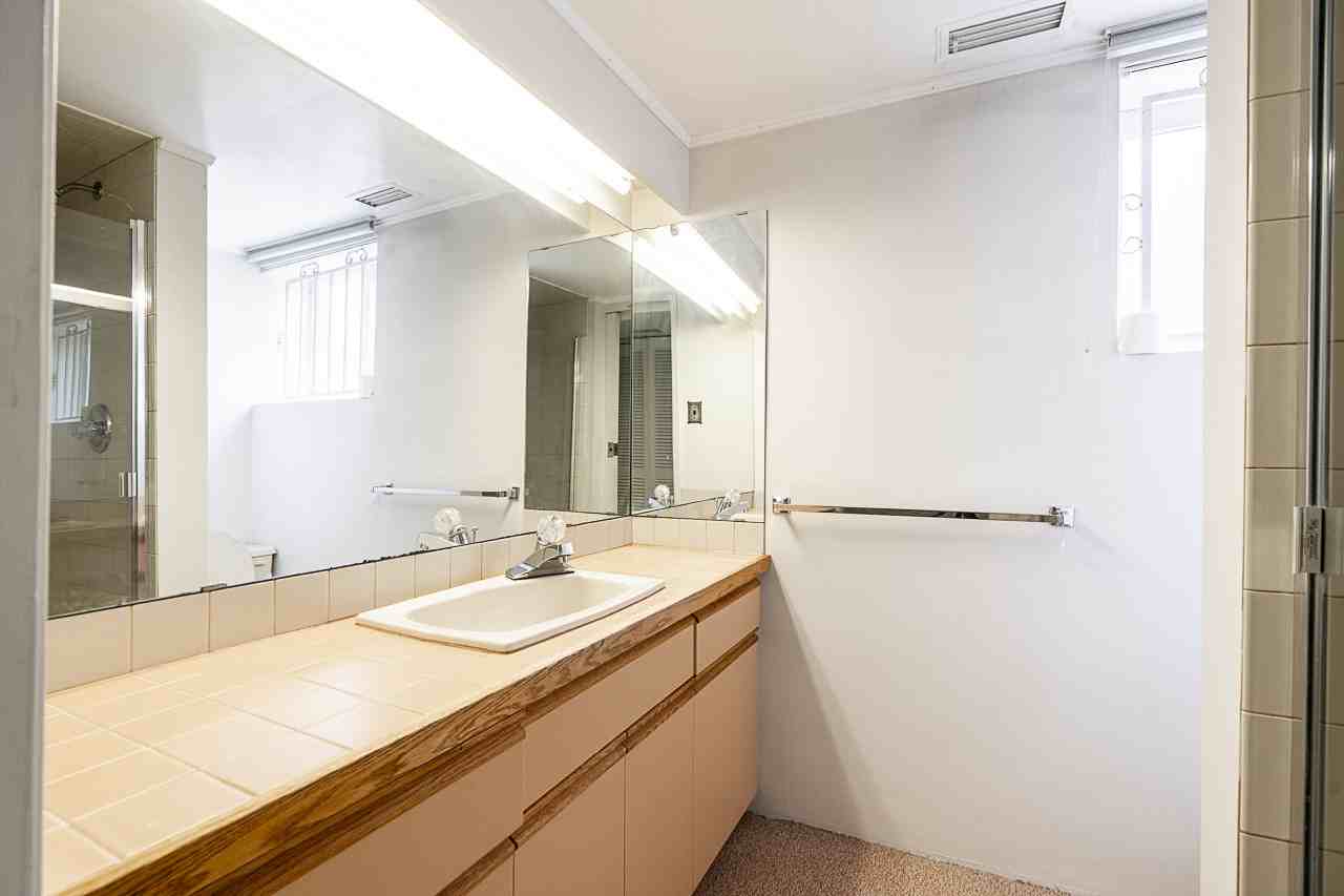 8140 Hunter Street - Photo 18
