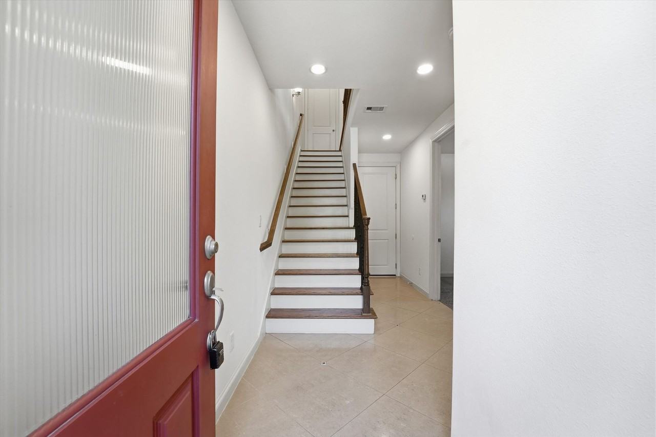 2305 Bastrop St #A - Photo 5 of 35