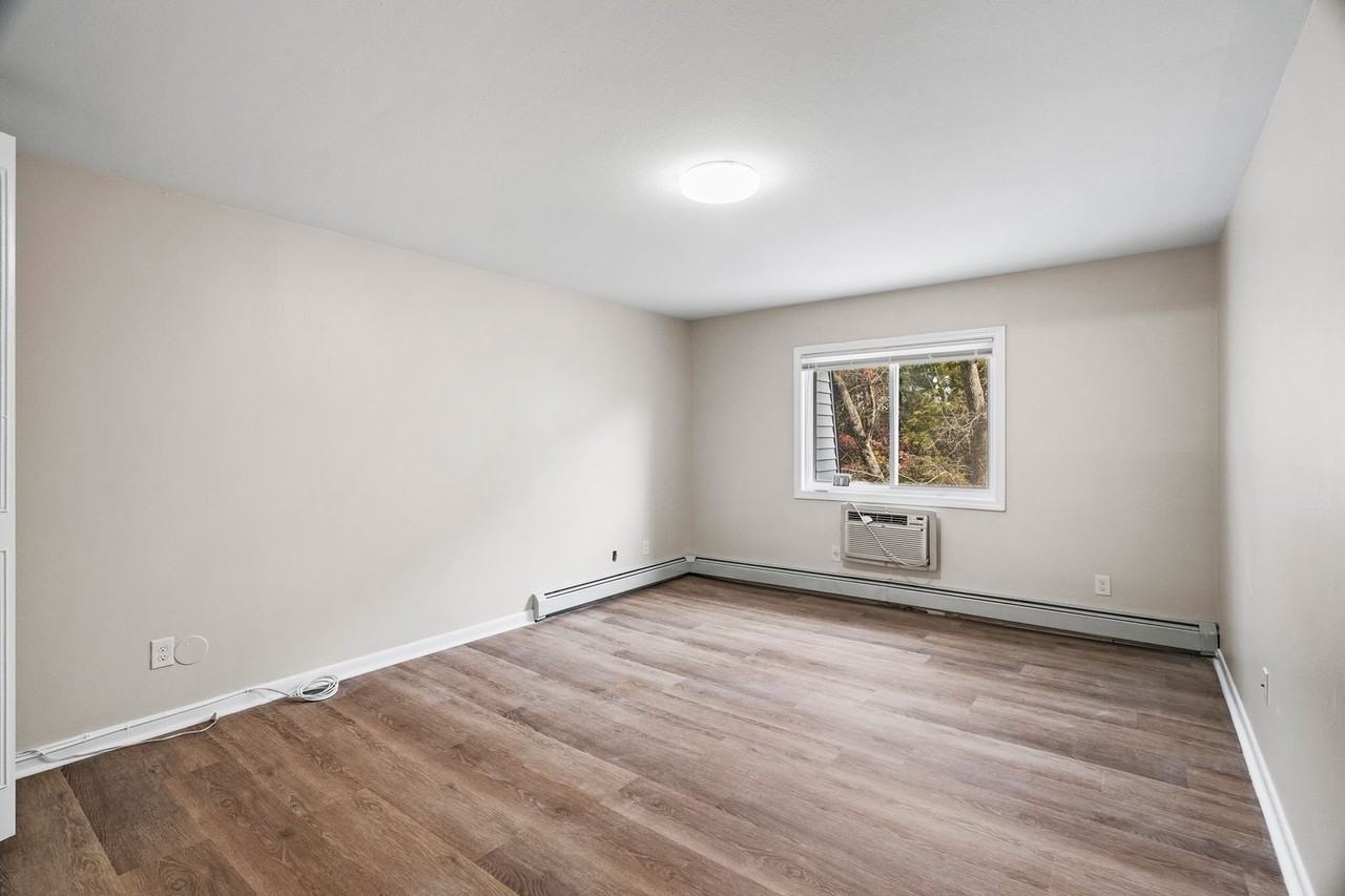 283-435 283-435 Oaklawn Ave - 433 Oaklawn Ave #102 - Photo 7 of 7