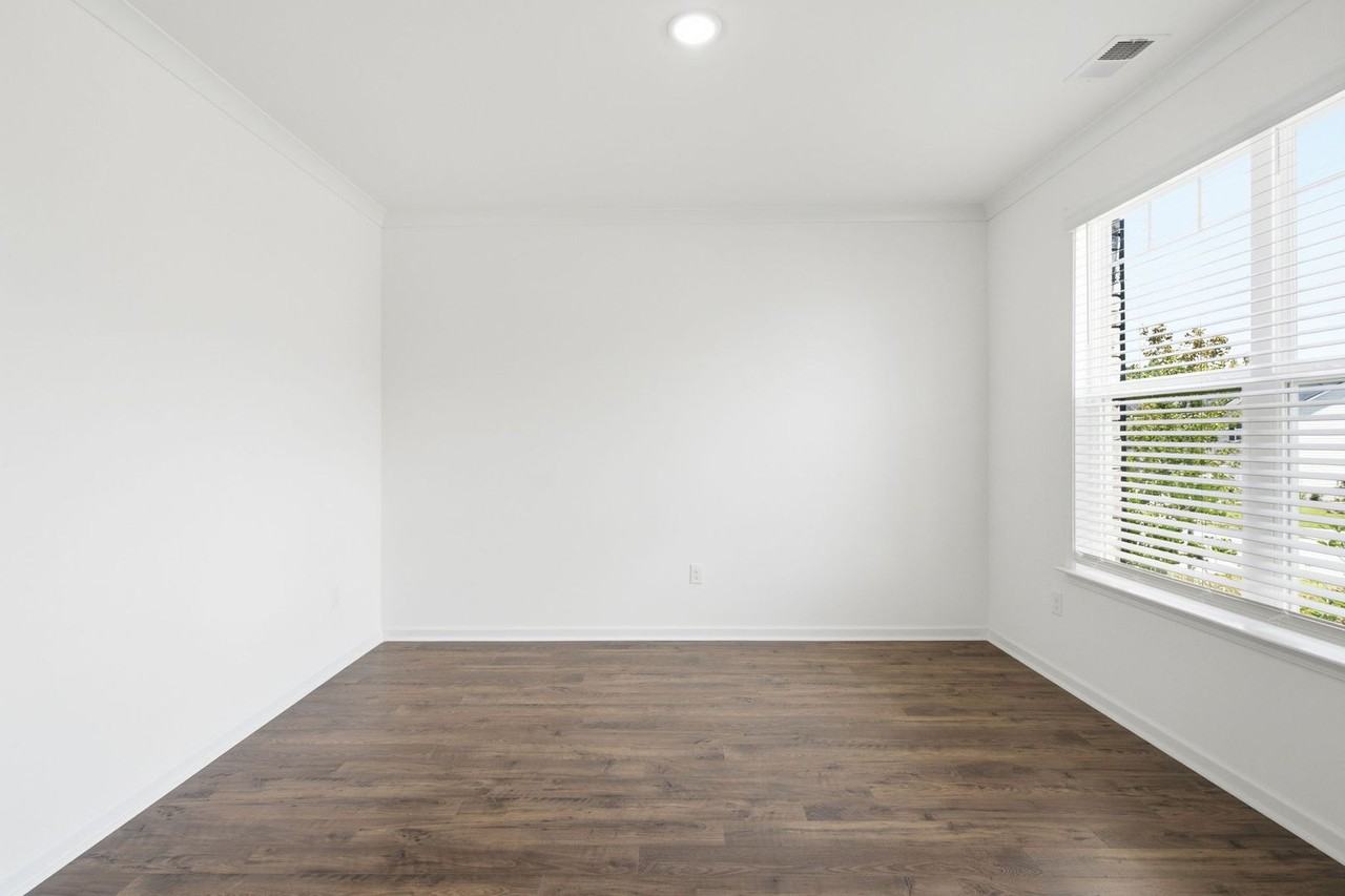 3369 English Elm Way - Photo 5 of 50