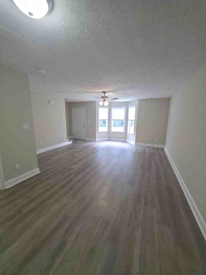 291 Westchester Cir #1 - Photo 5 of 15
